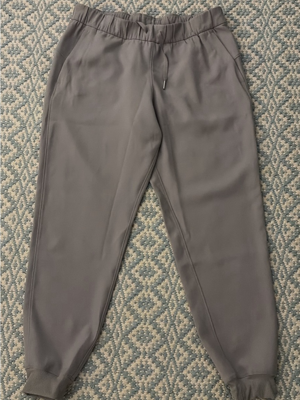 lululemon athletica Men's Light Gray Jogger Sweatpants